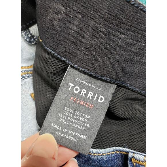 Torrid Jeans Size 16 Womens Blue Elastic Waist Stretch Mid Rise Bombshell Skinny - Picture 4 of 12